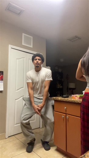 Aaron (@aaronalienking)’s videos with original sound - #𝐝𝐢𝐚𝐧𝐚❦