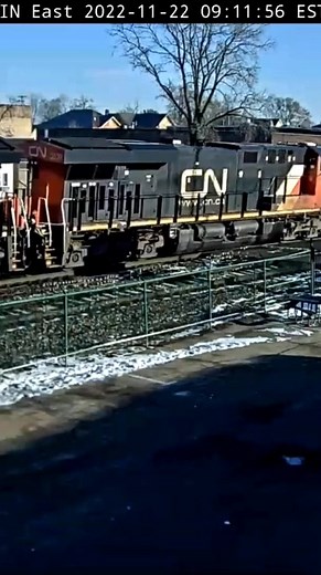 See the full video here https://fb.watch/g_ga8xcX-V/ | Virtual Railfan