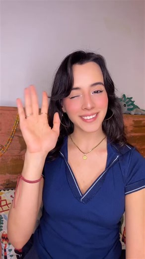 Montserrat Petriciolet on Instagram: "Tip rápido de locución: lectura 📖 #tips #tipsdelocucion #locutora #vozprofesional #vozbonita"