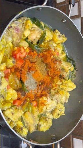 #Shorts, #ChickenFry, #VillageCooking, #DesiChicken, #ChickenRecipe, #IndianCooking, #SpicyFry #food