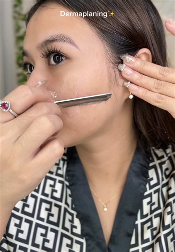 Dermaplaning: A Guide for Teenagers and Beginners