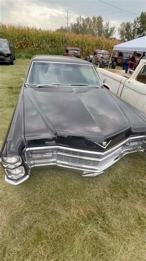 1966 Cadillac DeVille #bagged