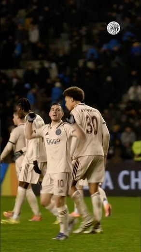 Ajax score four against Qarabağ in the UEFA Champions League! 🔢✨