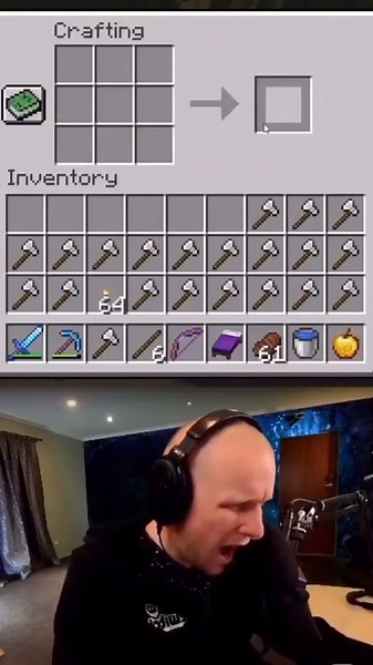 Too many #meme #minecraft #everlong #fail | 3 netherite ingots clip everlong