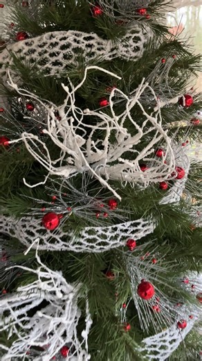 54K views · 2.7K reactions | A quick daytime tour of half of my porch decorated for Christmas 2022. | The Crafty Decorator | Facebook