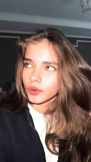 Lip Sync Performances for Side Profile Lovers