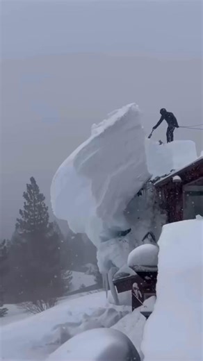 🚨 BLACK FRIDAY SALE! Get $300 OFF our Heated Gutter Guards 🔥 Includes: ✅ Free Gutter Cleaning ✅ Free Gutter Realignment & Reinforcement ❄️ Winter is when ice dams and overflow cause the most damage. Our heated gutter guard system prevents ice buildup, protects your roof, and keeps your gutters clear — all season long. This is the only heated gutter guard system available in Western Canada. 🇨🇦 Built for Canadian winters. Backed by a 40-year guarantee. Limited spots available before freeze-up.