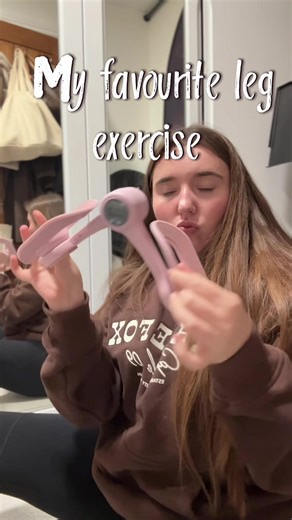 Effective Thigh Workout Using Thighmaster