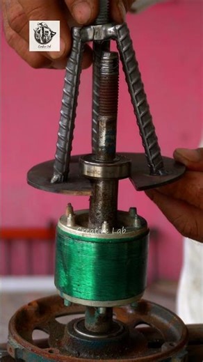 Struggling with Stuck Bearings? Try This Powerful Bearing Puller! #shorts