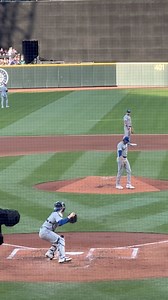 17K views · 115 reactions |  I love watching catchers throw down...
