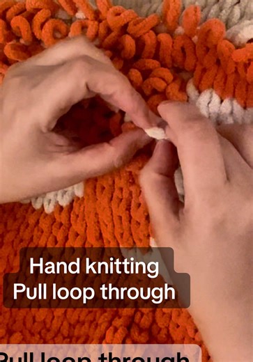 Pull loop through step by step. Easy hand knitting for beginners. Don’t rush. Just follow the loops. #handknitting #beginnerknitting #knittingtutorial #loopknitting #learnknitting