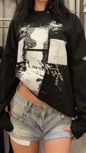 Black long sleeve crop try-on | Boxy HYPE_Z29 review