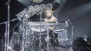 Love playing drums & piano at the same time.. xx #Instagram→ https://instagram.com/p/CAfE7pagH4D/ #ドラム と #ピアノ を同時に弾くのが特技.. #YOSHIKI #DRUM SOLO VIDEO ３ #NoAudienceLive #無観客ライブ #xjapan #drums #piano | Yoshiki