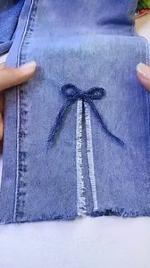 From plain to unique jeans in one simple move 🎀 | Bloom