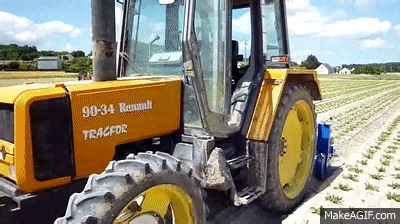 Robovator Selektivhacksystem in der Reihe; Robovator vision in row weeding on Make a GIF