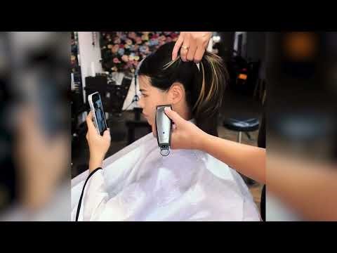 Gorgeous Young Girl Headshave 🪒 | First Headshave Experience