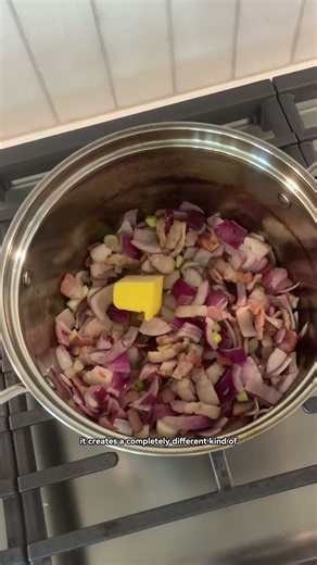 How to Make Creamy Potato Soup