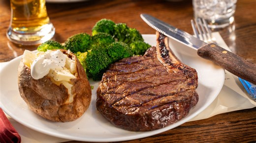 6 best and 7 worst chain restaurant ribeye steaks, according to customers