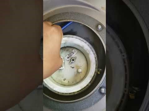2007 bmw x5 fuel pump removal NO ads