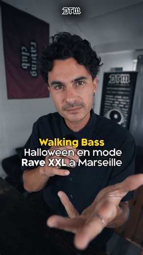 De la Techno Magazine on Instagram: "11h de son Hard, Trance, Techno et Bass music le soir d'Halloween avec 20 000 ravers déguisés pour @walkingbassfestival 🔥 ⚔️ 25EMEHEURE • ASTRIX • ATHZIRA • BILLX • CARV• DIMITRI K • DIRTYPHONICS • DJOANNA • ECZODIA B2B WILLIAM LUCK • FLYMEON • HYSTA • I HATE MODELS · MAISSOUILLE B2B JKLL . MISS TEKIX B2B ARKEYA • RDØ • ROOLER • SHLOMØ • SKIZOLOGIC • VENJENT ⚔️ Rdv le vendredi 31 octobre dans les immenses hangars du Parc Chanot à Marseille avec 2 scènes (don