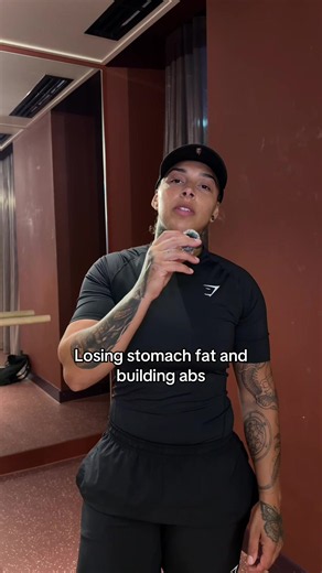 Losing stomach fat and training abs 💪🏽 | workout for women