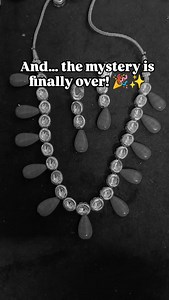 Presenting the stunning Turquoise and coral red Kundan Set — elegance that shines in every detail  Commented, guessed, or just fell in love? Don’t wait…  Book yours now on WhatsApp: 9810129728 . . . . #KundanJewellery #KundanSet #IndianJewellery #BridalJewellery #ojasjewels [Kundan jewellery set, bridal Kundan necklace, Indian fashion jewellery, statement Kundan jewellery, festive Kundan set] | Ojas jewels | Facebook