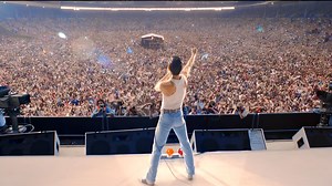 皇后乐队（Queen）《Live Aid》演唱会，史上最强摇滚现场版！（中文字幕）