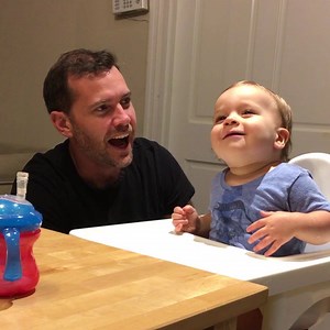 617K views · 1.1K reactions | Son can't get enough of dad's beatboxing  via Daily Picks and Flicks | In The Know | Facebook