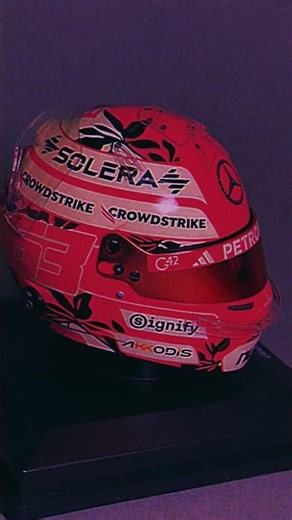 Two mini helmets from 2025 Miami GP, Mercedes | Tibormodel.com #f1helmet #collecion #mercedes