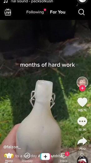 cryingpoops (@cryingpoops)’s videos with original sound - cryingpoops