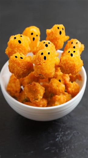 Happy Halloween 💞😵‍💫 | Hartz Chicken Buffet