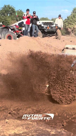 Aventura con un Camarada en Sinaloa