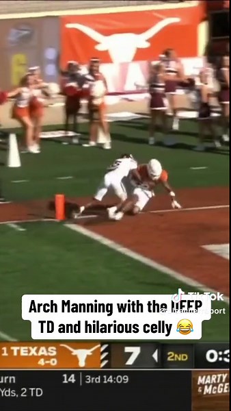 Arch was funking after that 49-yard TD 😭 #collegefootball #texaslonghorns #cfb #football #archmanning