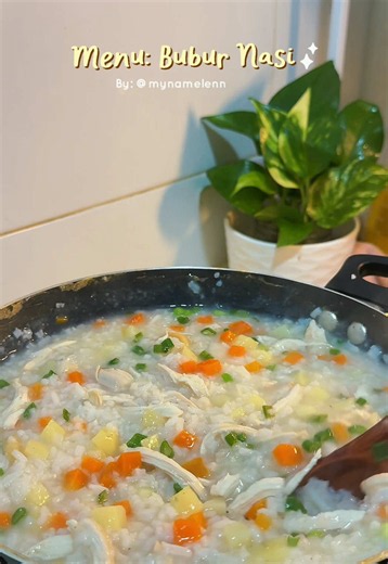Resepi Bubur Nasi Simple dengan Ayam, Kentang & Carrot