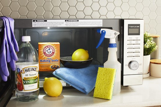 How to Clean Your Microwave the Right Way, According to Cleaning Experts