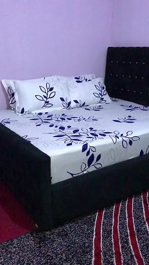 Single Room Design Ideas for Girls: Blue Bed and Two-Seater Sofa