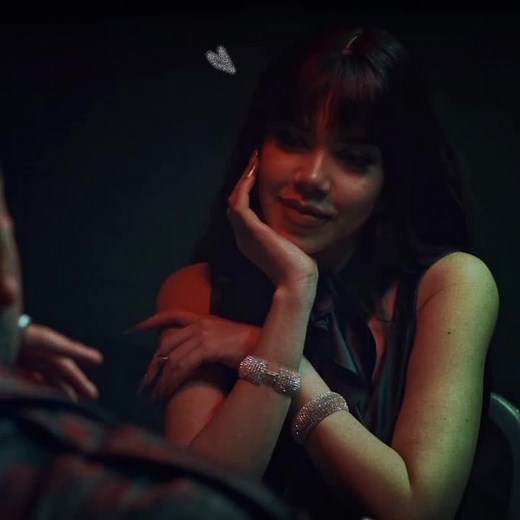 Delito de Kenia Os: Letra y Video Oficial