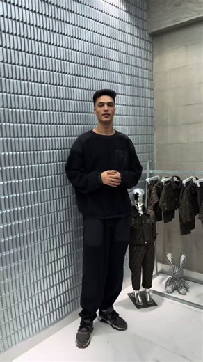 New Barbie Makeup Suit Unveiled!