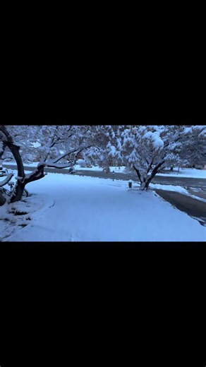 Thursday Fun ❄️ There once was a guy who loved snow, On a board he would endlessly go. From powder to ice, He’d ride it out twice— If it’s winter, I’m ready to roll. — therealMarkHansen 🏂❄️#therealmarkhansen | Mark Hansen