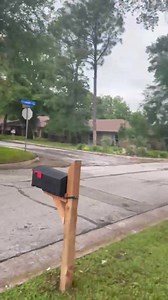 31K views · 117 reactions | Structure fire this afternoon in the 1900 block of New Castle Court in Arlington. Heavy fire showing on arrival. Engine 3, Truck 6, Rescue 6, Truck 1, Engine 1, Engine 14, Battalion 1, and Pantego Engine 49 all responded. Fire contained to garage. Thanks to Brian Brownie for the video. | DFW Scanner | Facebook