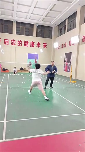 double multishuttle #badmintonindia #badmintonindonesia #badmintonlovers #bwf #badmintonchina