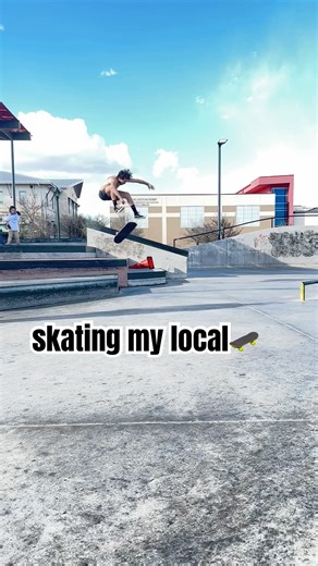 skating my local 🛹