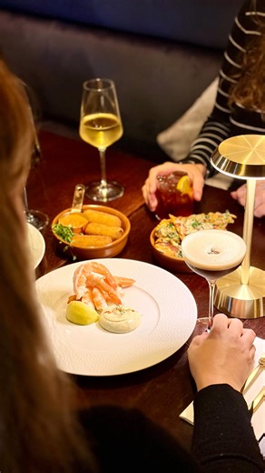 116 Pall Mall on Instagram: "Whether it’s an afternoon pause or the perfect start to your evening: sip, nibble and unwind at our Champagne Bar. London Champagne Bar | Central London Bar | Pall Mall"