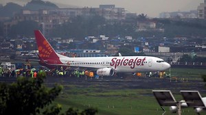 SpiceJet increases captains’ salary to Rs 7 lakh per month from Nov; check details - BusinessToday