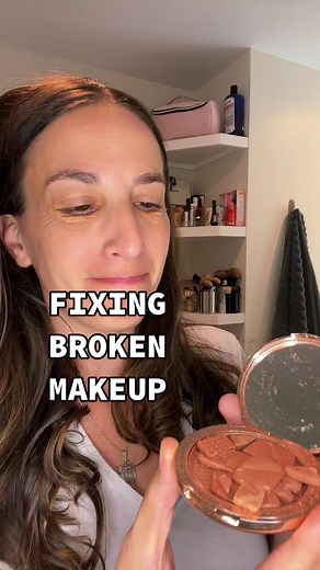 How to Fix Broken Makeup - Blush Highlighter