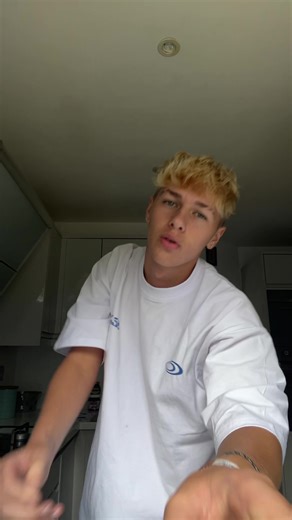 jayTaylor (@jay.taylor07)’s videos with original sound - Laroi_Era