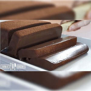 1.1M views · 7.2K reactions | EGGLESS, NO OVEN Chocolate Mousse Cake Recipe! | Emma's Goodies | Facebook