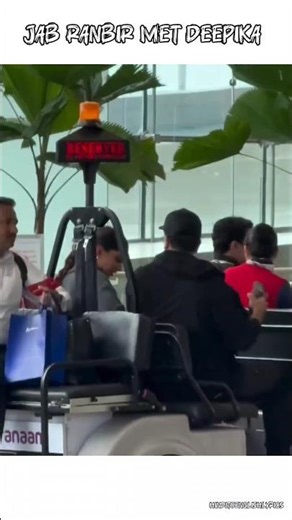 Ranbir Kapoor and Deepika Padukone when met at the airport