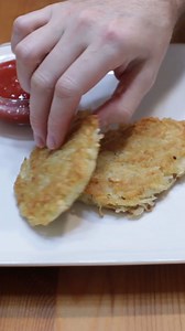 38K views · 987 reactions | Time to make some yummy hashbrowns. These crispy shredded hashbrowns are great and easy to make. The egg is optional but helps to bind the shredded potatoes together. #hashbrowns | In The Kitchen With Matt | Facebook