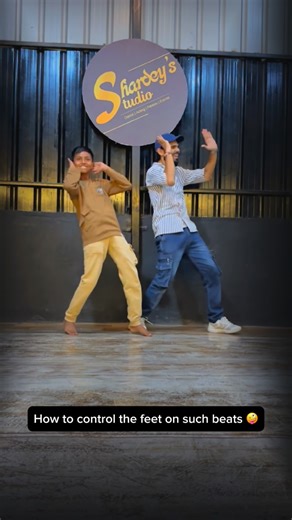 Shardey Dance Academy Barshi on Instagram: "🔥🚒 Bday Special @itsmeadvik29 🎂🥳 Choreo:- @shardey5675 📍Shardey Dance Academy, Barshi (Regular dance & fitness classes in Barshi, Dist. Solapur, Maharashtra, India🇮🇳) Email : shardeyconnect@gmail.com Trending song #southdance #southindiandance #shardeydanceacademybarshi #dancereel #trendingdance #trendingsongs #viraldance #viralsongs"